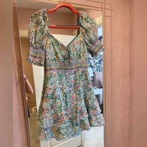 Alice + Olivia floral dress size 2! Beautiful for spring / Easter!